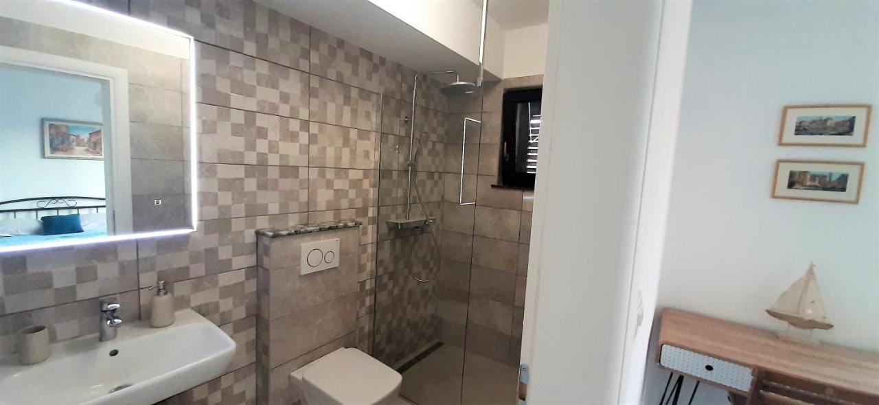 Apartments Figos Τρογκίρ Εξωτερικό φωτογραφία
