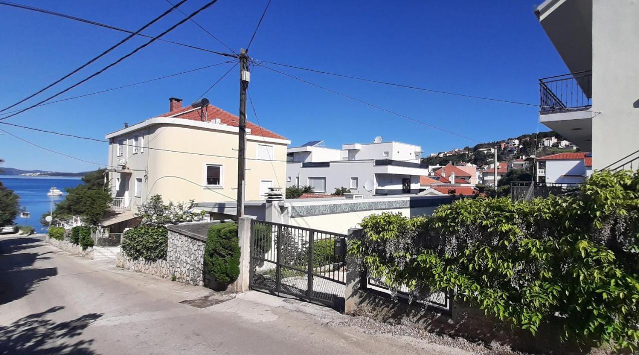 Apartments Figos Τρογκίρ Εξωτερικό φωτογραφία
