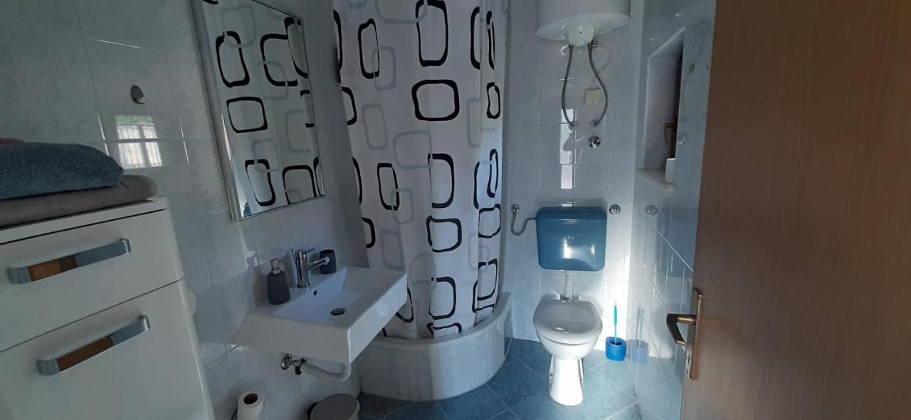 Apartments Figos Τρογκίρ Εξωτερικό φωτογραφία